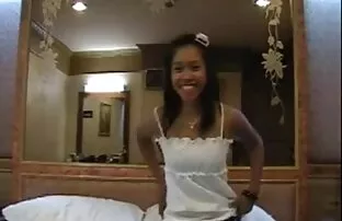 XXX 撮影と犯されることを熱望している二人の学生ボランティアのVixen 女性 エッチ 動画