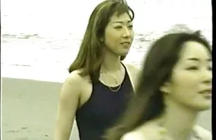 XXX 住宅の建物 女の子 の ため の エロ 動画