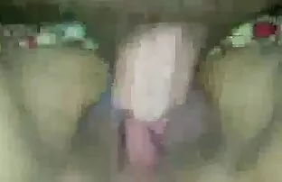 XXX レズビアンコーチ、アレクシスはロッカールームで十代のマリネを湿らせる！ 女性 芸能人 エロ 動画